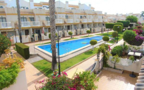 Cabo Roig ✓3 BDR sleeps 5✓Pool View✓Family Friendly ✓Walking Distance to Amenities & Beach